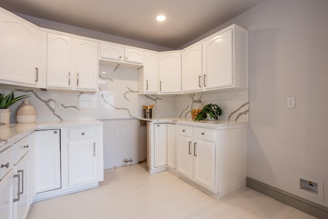 947 Aspen Dr, Desoto, TX 75115 - laundry area with recessed lighting