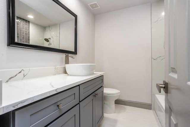 947 Aspen Dr, Desoto, TX 75115 - full bath featuring vanity and bathing tub / shower combination