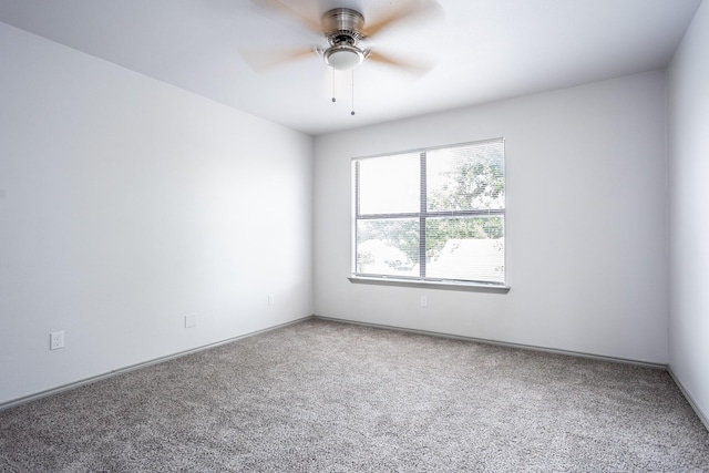 947 Aspen Dr, Desoto, TX 75115 - unfurnished room with carpet and a ceiling fan
