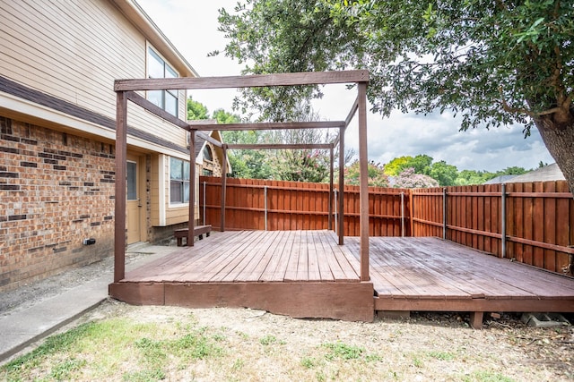 947 Aspen Dr, Desoto, TX 75115 - deck with a fenced backyard