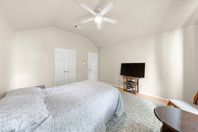 90 Elmwood Trl, Waxahachie, TX 75165 - bedroom featuring lofted ceiling, ceiling fan, and wood finished floors