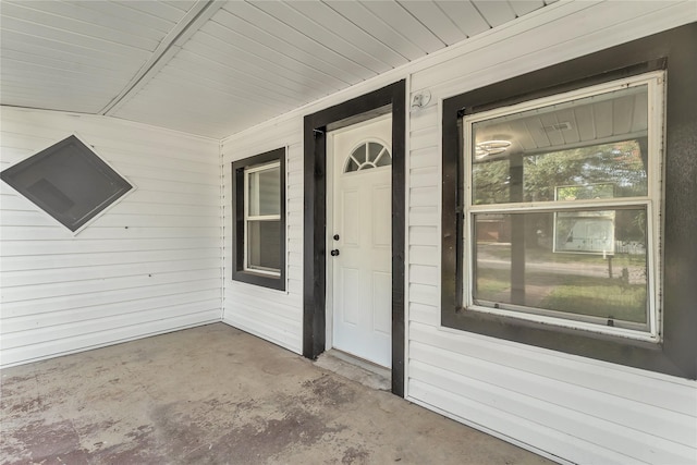 301 E Craven Ave, Lacy Lakeview, TX 76705 - doorway to property with covered porch