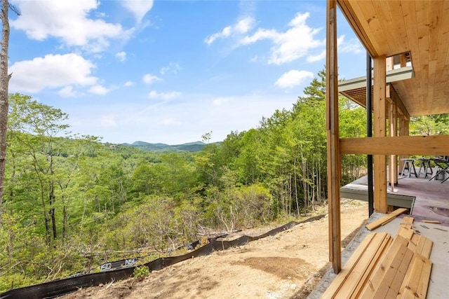 148 E Ridge Rd, Cashiers, NC 28717 - view of yard featuring a view of trees and a mountain view