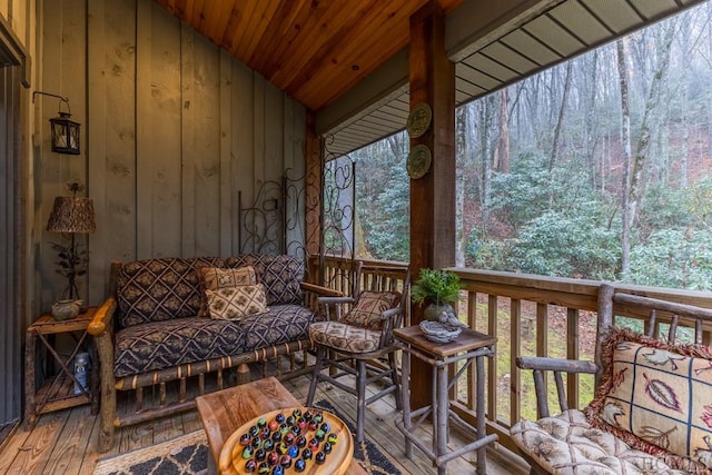 view of sunroom / solarium