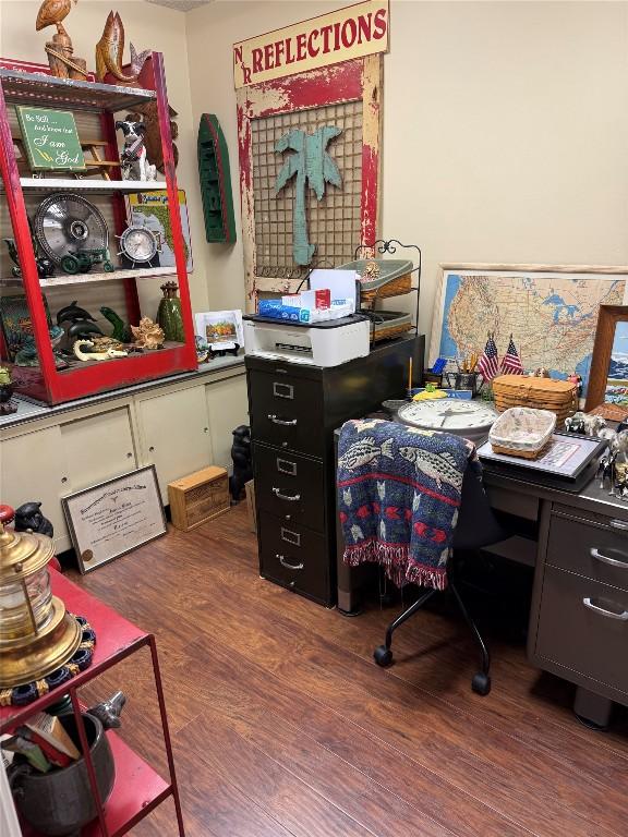 236 Hemlock Woods Dr, Highlands, NC 28741 - office space with wood finished floors