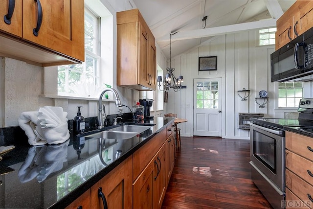 kitchen featuring stainless steel electric stove, decorative light fixtures, sink, vaulted ceiling with beams, and dark hardwood / wood-style flooring