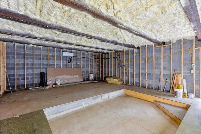 132 Azalea Ct, Sapphire, NC 28774 - garage featuring concrete block wall