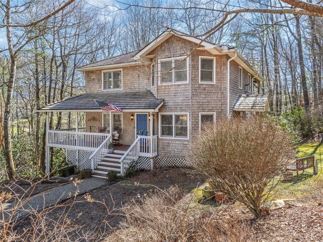 view of front of home with covered porch