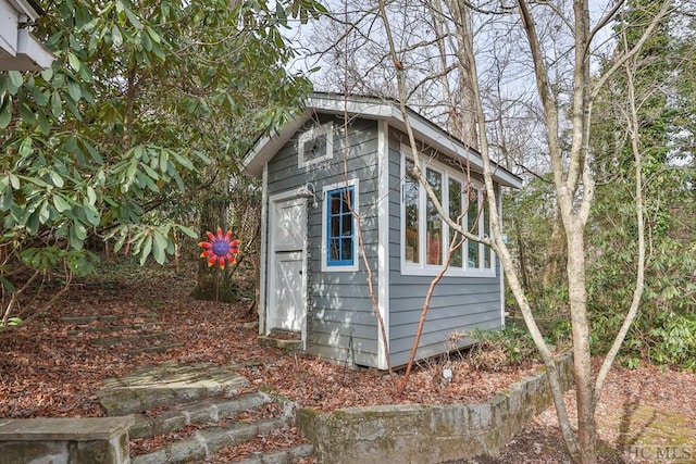 view of outbuilding