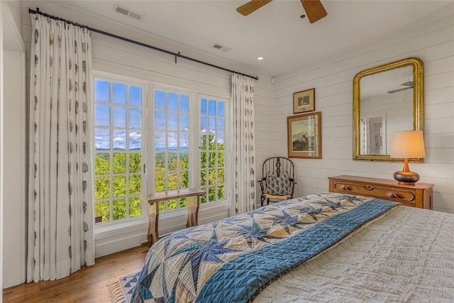 168 Old Wagon Rd, Highlands, NC 28741 - bedroom featuring wood finished floors, ceiling fan, and recessed lighting