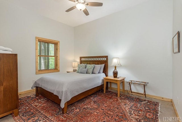 bedroom featuring ceiling fan