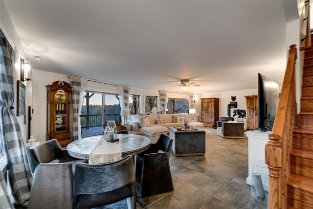 dining room with ceiling fan