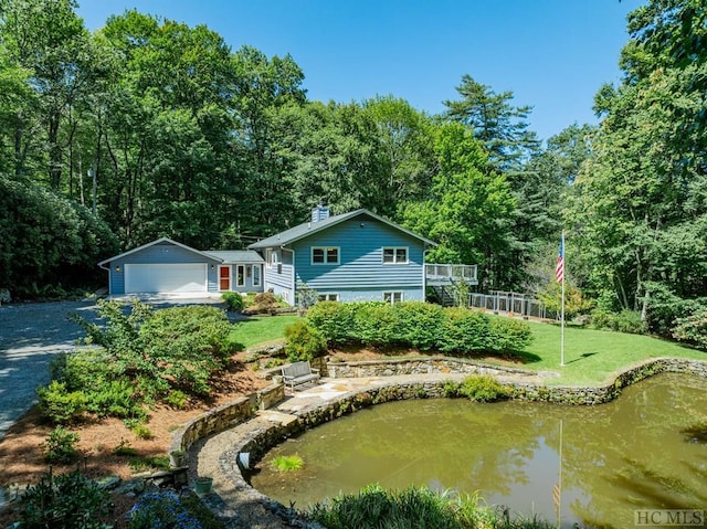 view of front of property with a front lawn