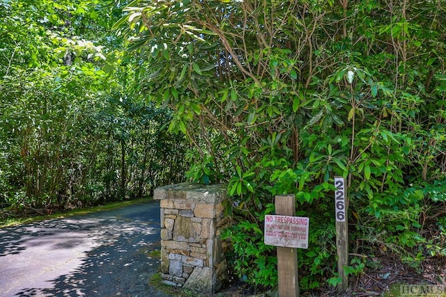 2266 S 4th St, Highlands, NC 28741