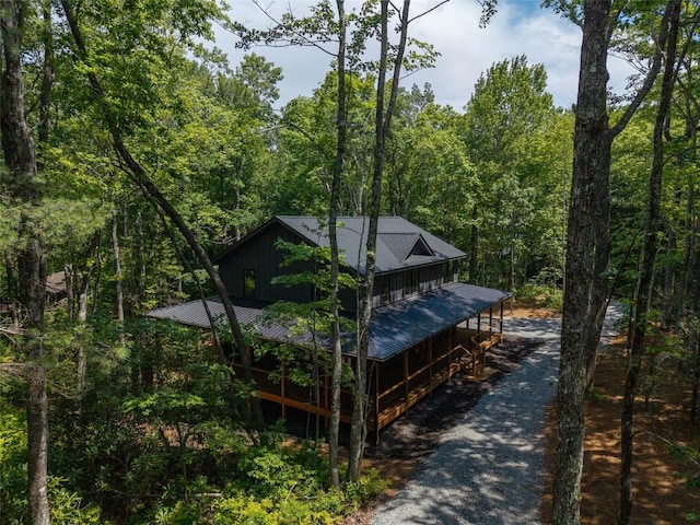 365 Cherokee Cir, Lake Toxaway, NC 28747 - view of property's community with a wooded view and driveway