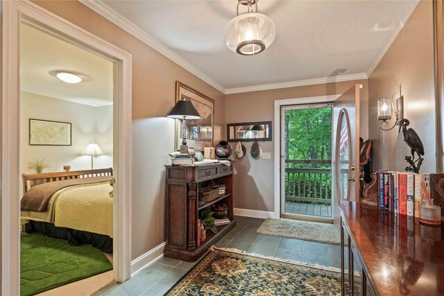 546 Upsy Daisy Ln, Cullowhee, NC 28723 - entryway with ornamental molding