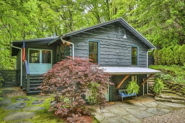 view of side of property