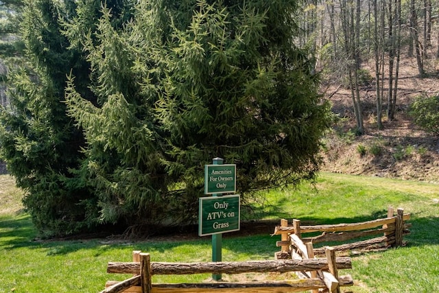 542 Cross Creek Trl, Cullowhee, NC 28723 - view of property's community with a lawn