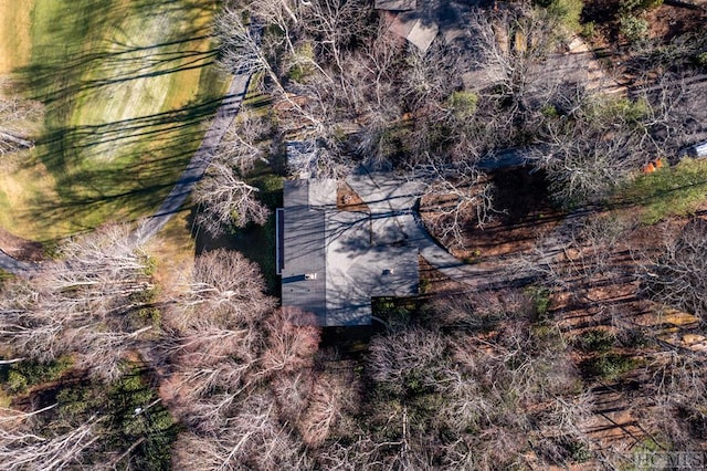 aerial view of property and surrounding area