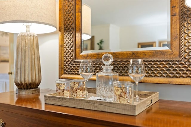 room details with arched walkways