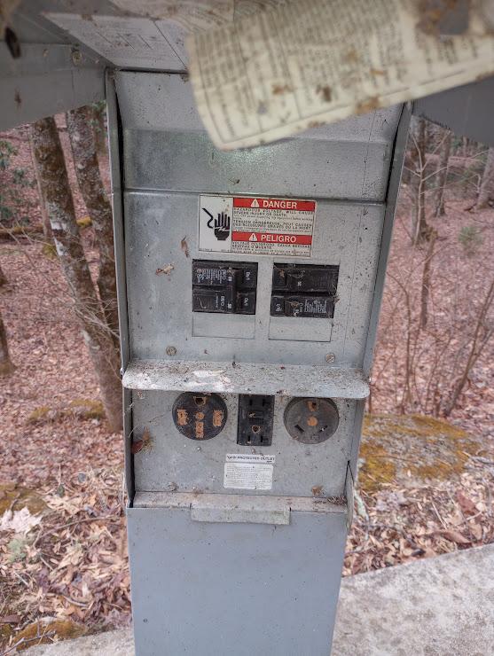 view of utility room