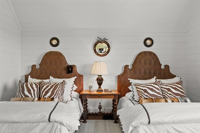 893 High Mountain Dr, Cashiers, NC 28717 - bedroom with lofted ceiling