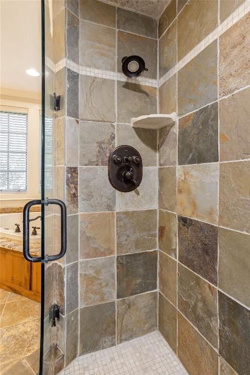 115 Falls Ct W, Highlands, NC 28741 - full bath featuring a shower stall
