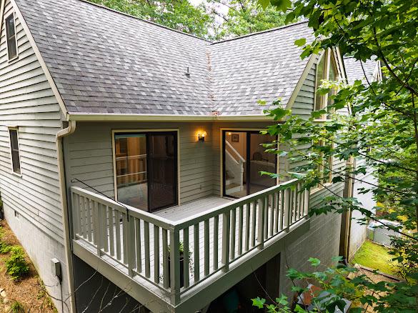 49 Kiwi Ln Unit 14, Sapphire, NC 28774 - view of deck