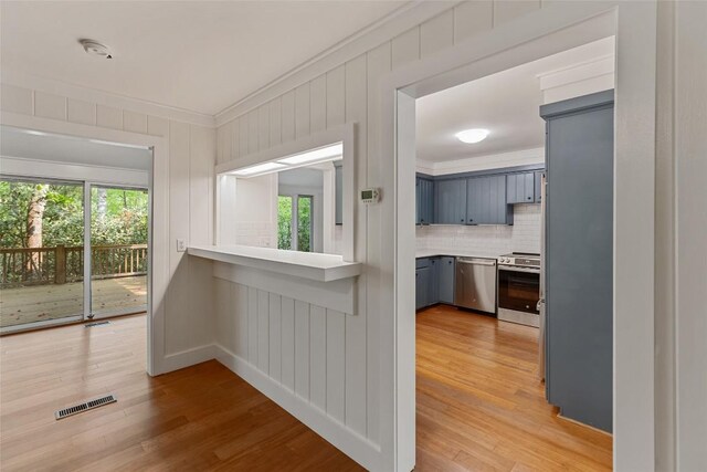 66 Hemlock Ln, Highlands, NC 28741 - hall featuring crown molding and light wood-style flooring
