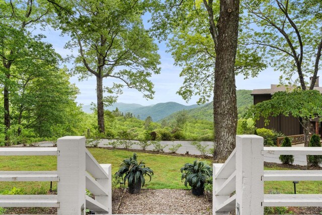 314 Broadview Cir, Highlands, NC 28741 - photo 3