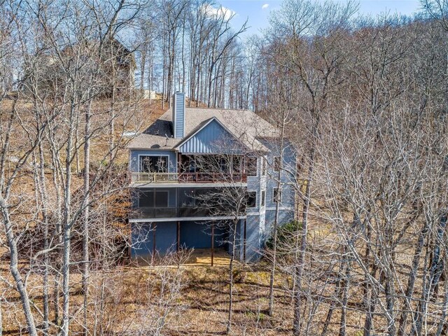 130 Cross Vine Dr, Tuckasegee, NC 28783 - back of property with a chimney
