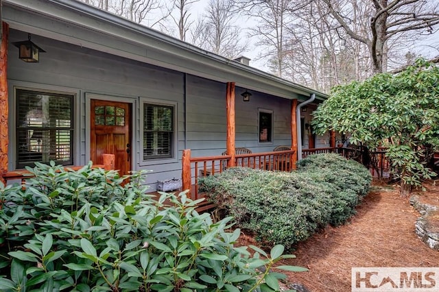 129 Cedar Creek Rd, Glenville, NC 28736 - property entrance