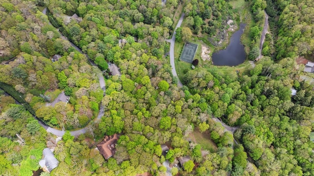 aerial view of property and surrounding area