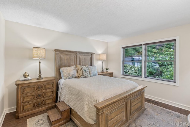 bedroom with light hardwood / wood-style floors