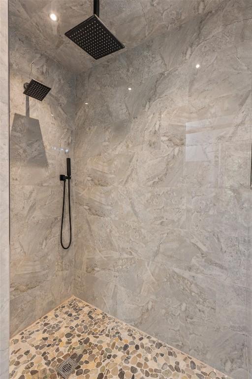 3398 Cullowhee Forest Rd, Cullowhee, NC 28723 - full bath with tiled shower
