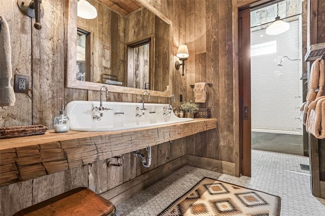 196 Stove Pipe Ct, Cashiers, NC 28717 - bathroom with wood walls