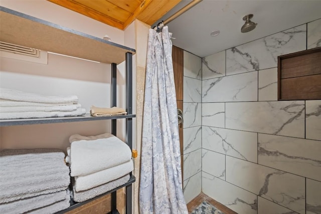 229 Yellow Bird Branch Rd, Sylva, NC 28779 - bathroom with a tile shower