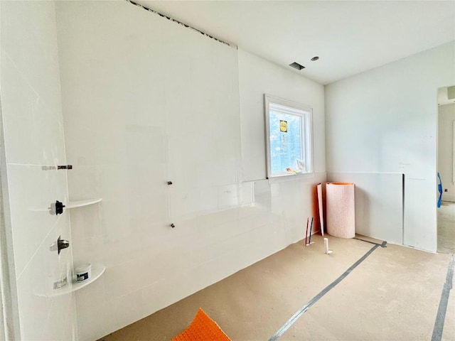 2385 Magnolia Dr, Highlands, NC 28741 - view of bathroom