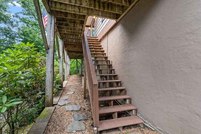 638 Holt Rd, Highlands, NC 28741 - photo 6