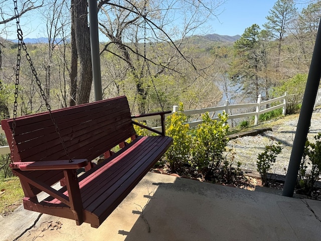 605 Lakeshore Dr, Franklin, NC 28734 - photo 6