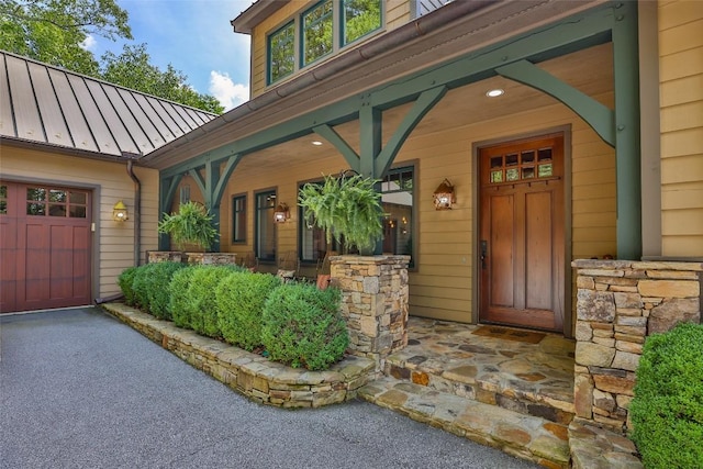 view of property entrance