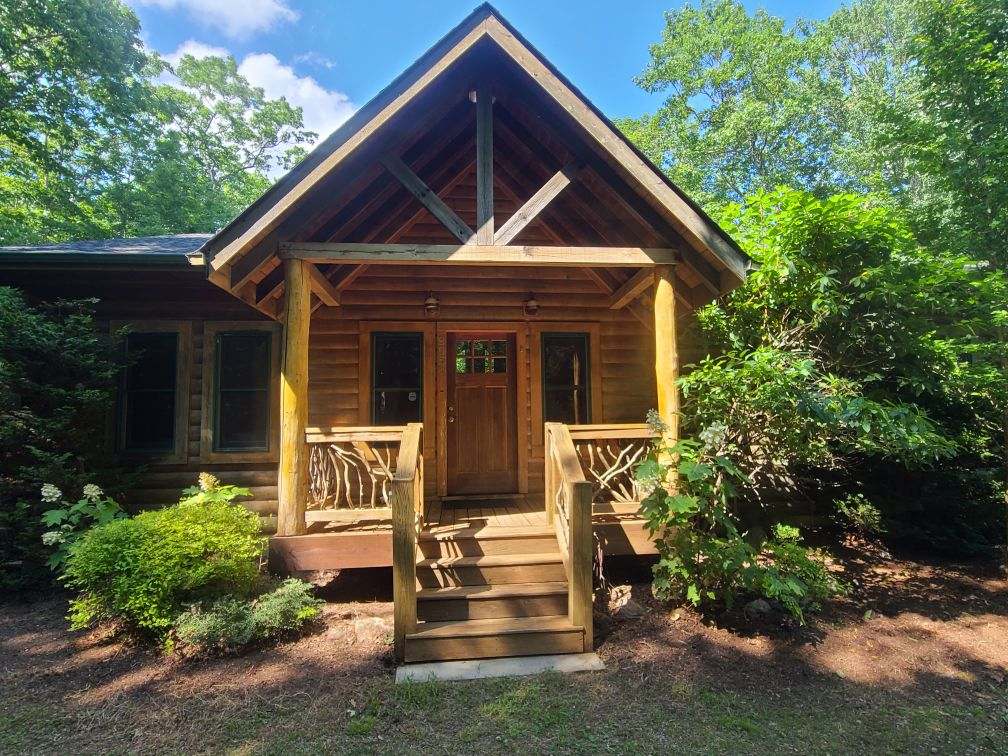 3058 Golden Rd, Lake Toxaway, NC 28747 - view of front of house featuring a porch