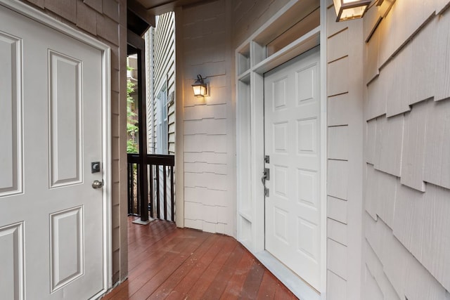 410C Highlands Cove Dr Unit 1300C, Highlands, NC 28741 - foyer with dark wood finished floors