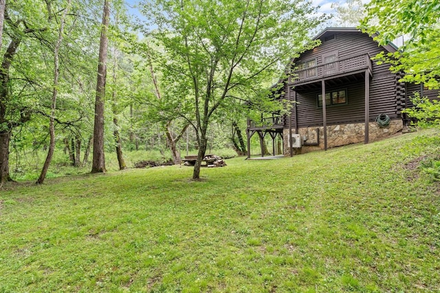 130 Sarah Cove Rd, Otto, NC 28763 - view of grassy yard featuring a wooden deck