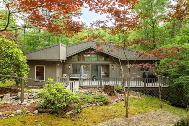 47 Red Bud Ct, Sapphire, NC 28774 - view of front of home with a deck