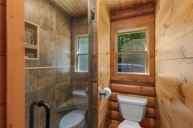 1318 Shortoff Rd, Highlands, NC 28741 - bathroom with toilet, tiled shower, and wood ceiling