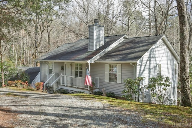 view of front of house featuring a porch