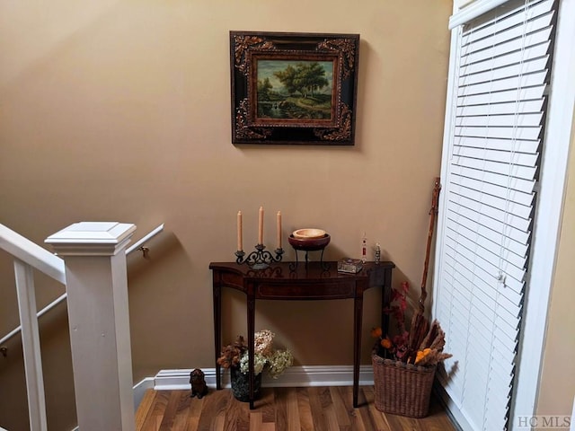 interior details with hardwood / wood-style flooring