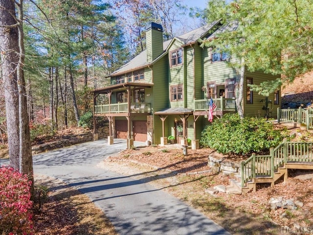 view of front of home with a garage