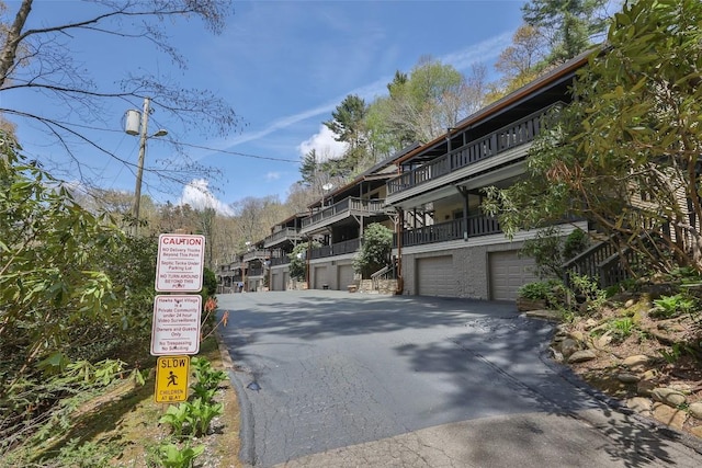 165 Hawks Nest Ln Unit 5, Highlands, NC 28741 - view of road featuring traffic signs